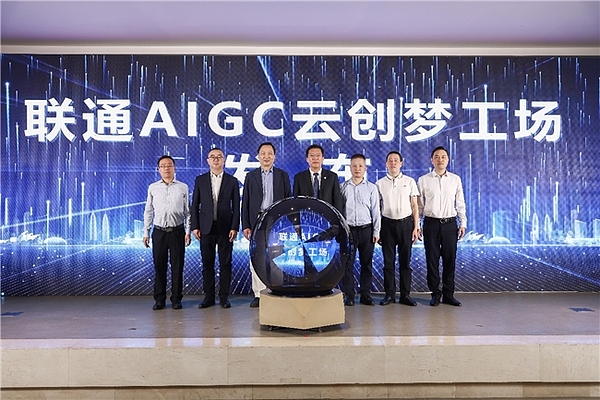 比特币站上4.8万美元还是回调？加密市场面临关键抉择